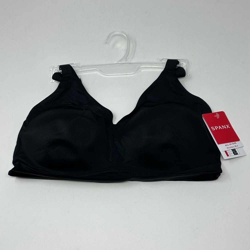 NEW Spanx All-In-One Wireless Bra Sz L Black Cups D-DD Nylon Elast $64 W1